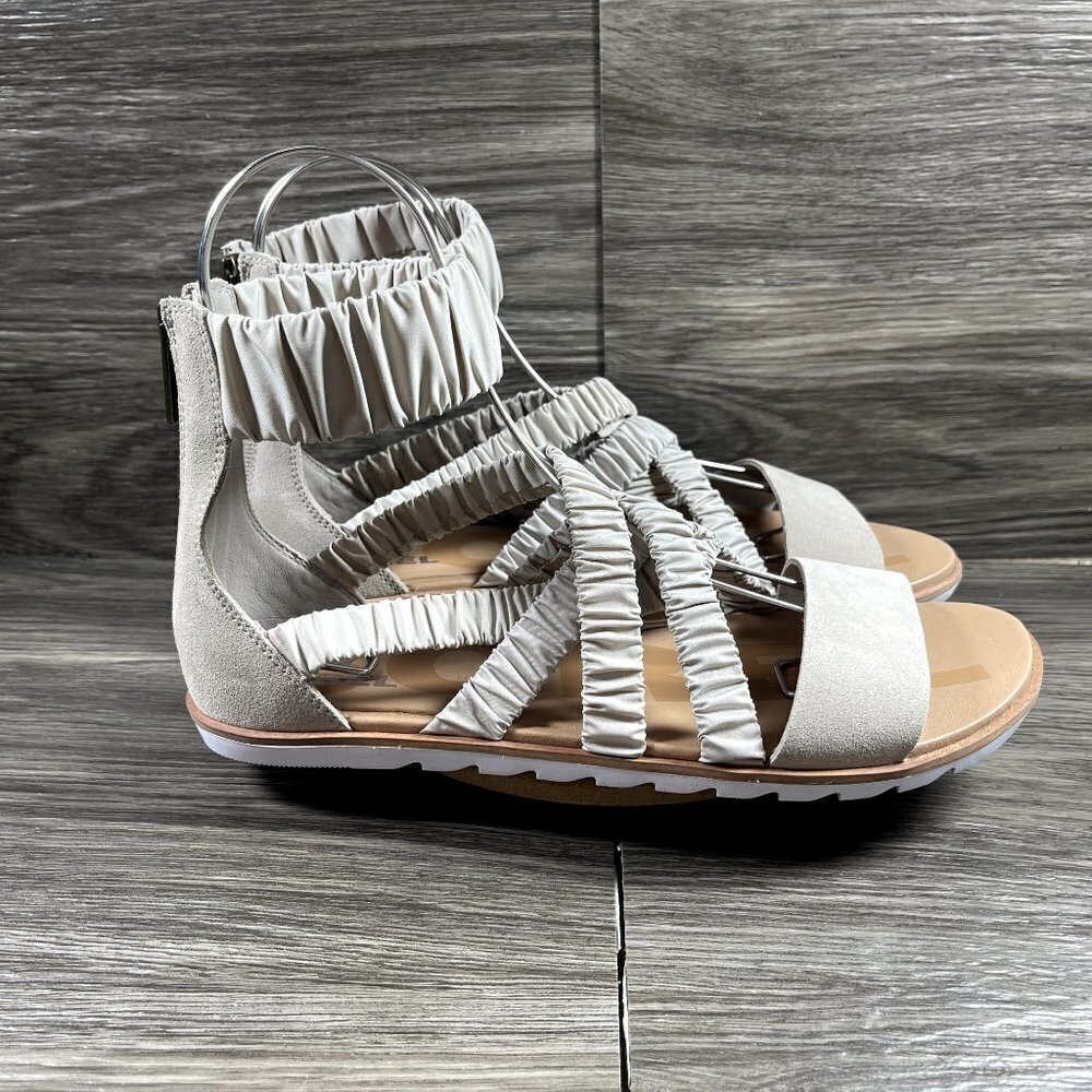 Sorel Women's Strappy Sandals in Cream NWOT 10.5